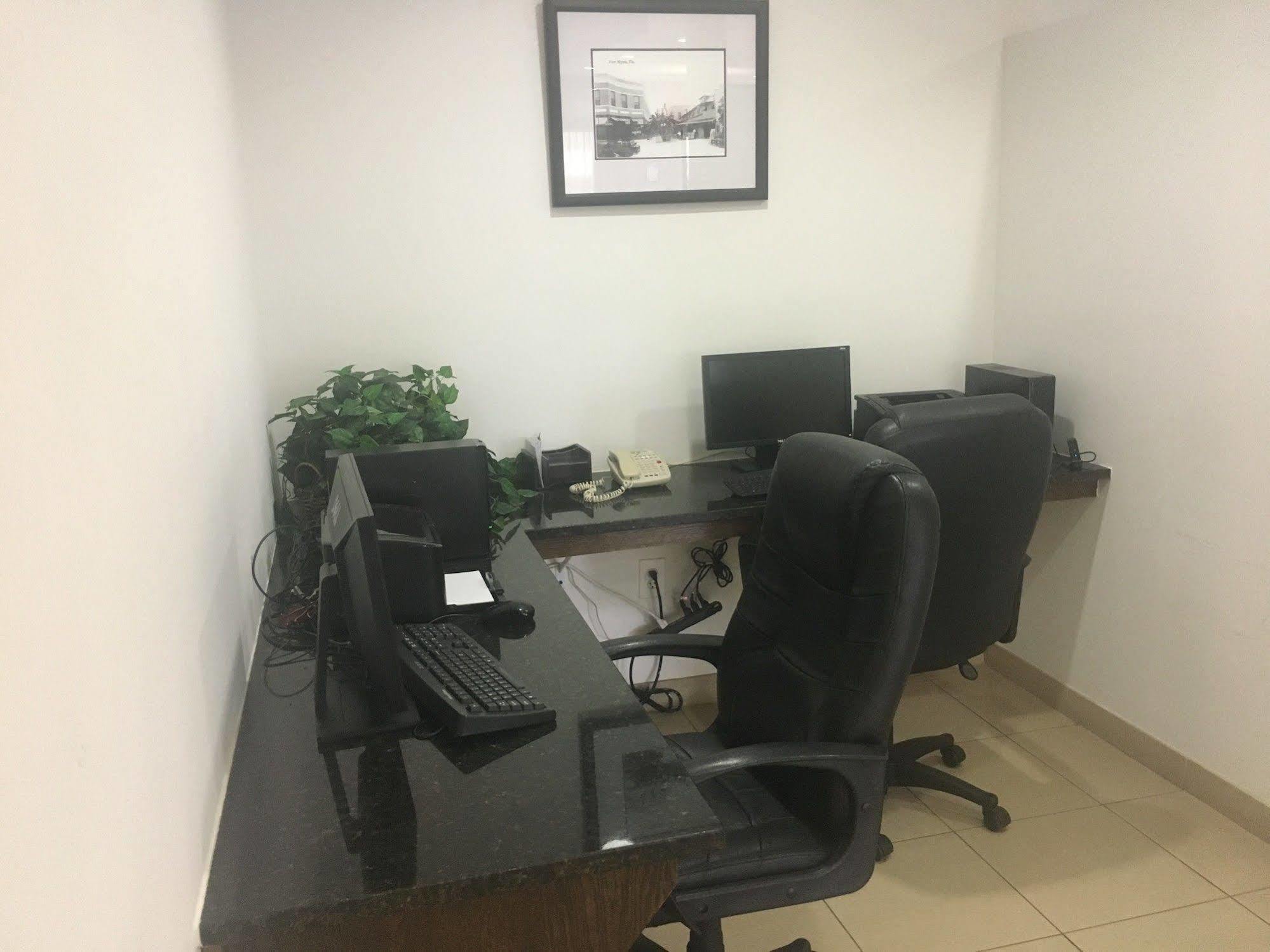 Holiday Inn - Fort Myers - Downtown Area By Ihg Exterior foto