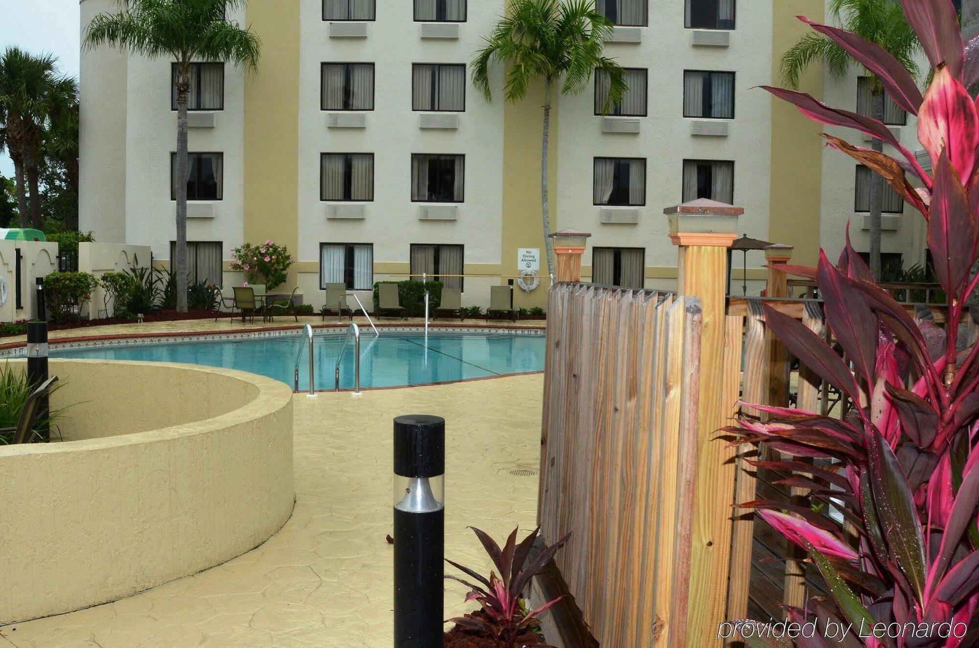 Holiday Inn - Fort Myers - Downtown Area By Ihg Exterior foto